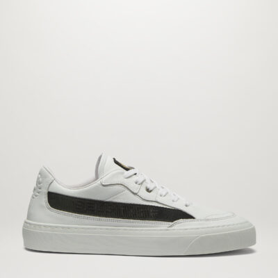 signature low top sneaker